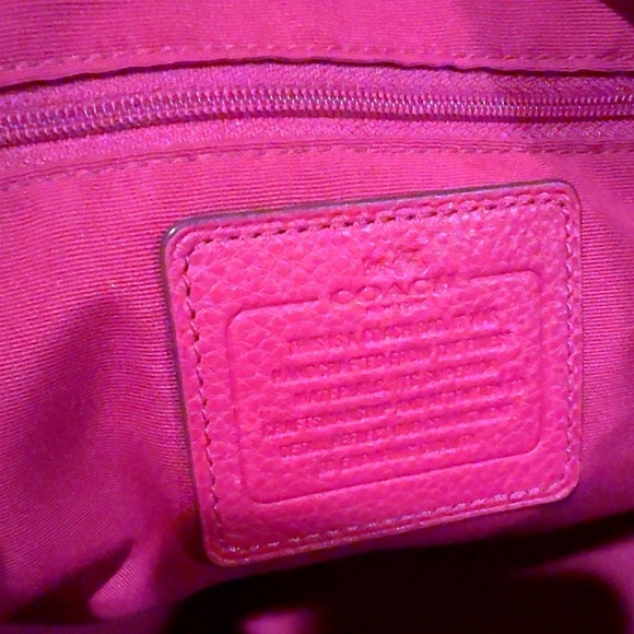 Coach Mini Kelsey Satchel F36675 Pebbled Leather Magenta Crossbody Bag - Picture 4 of 7